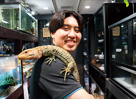 爬虫類ふれあい体験